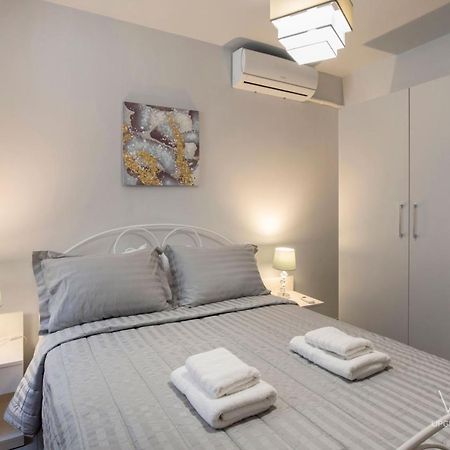 The Emerald City Central Apartment, 2-Bdrms Tesalonika Bagian luar foto