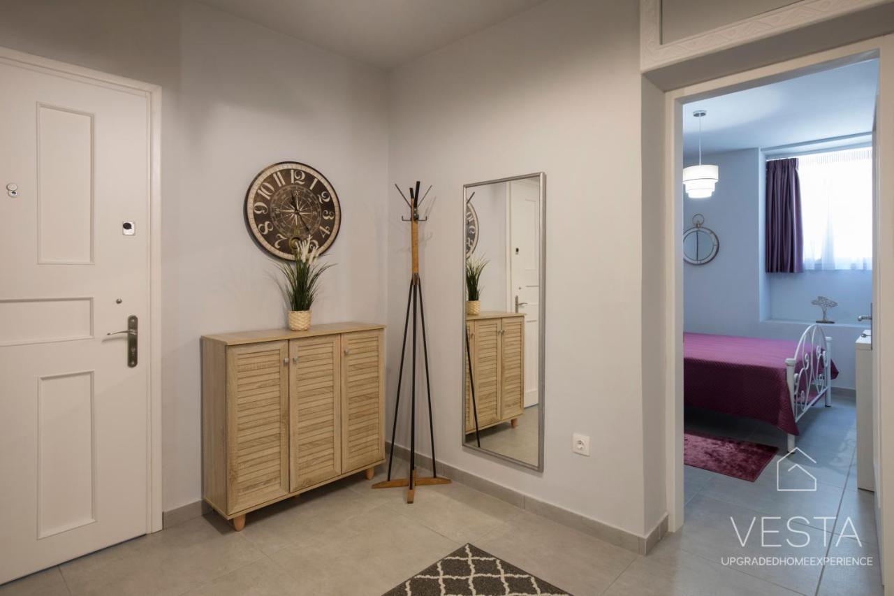 The Emerald City Central Apartment, 2-Bdrms Tesalonika Bagian luar foto